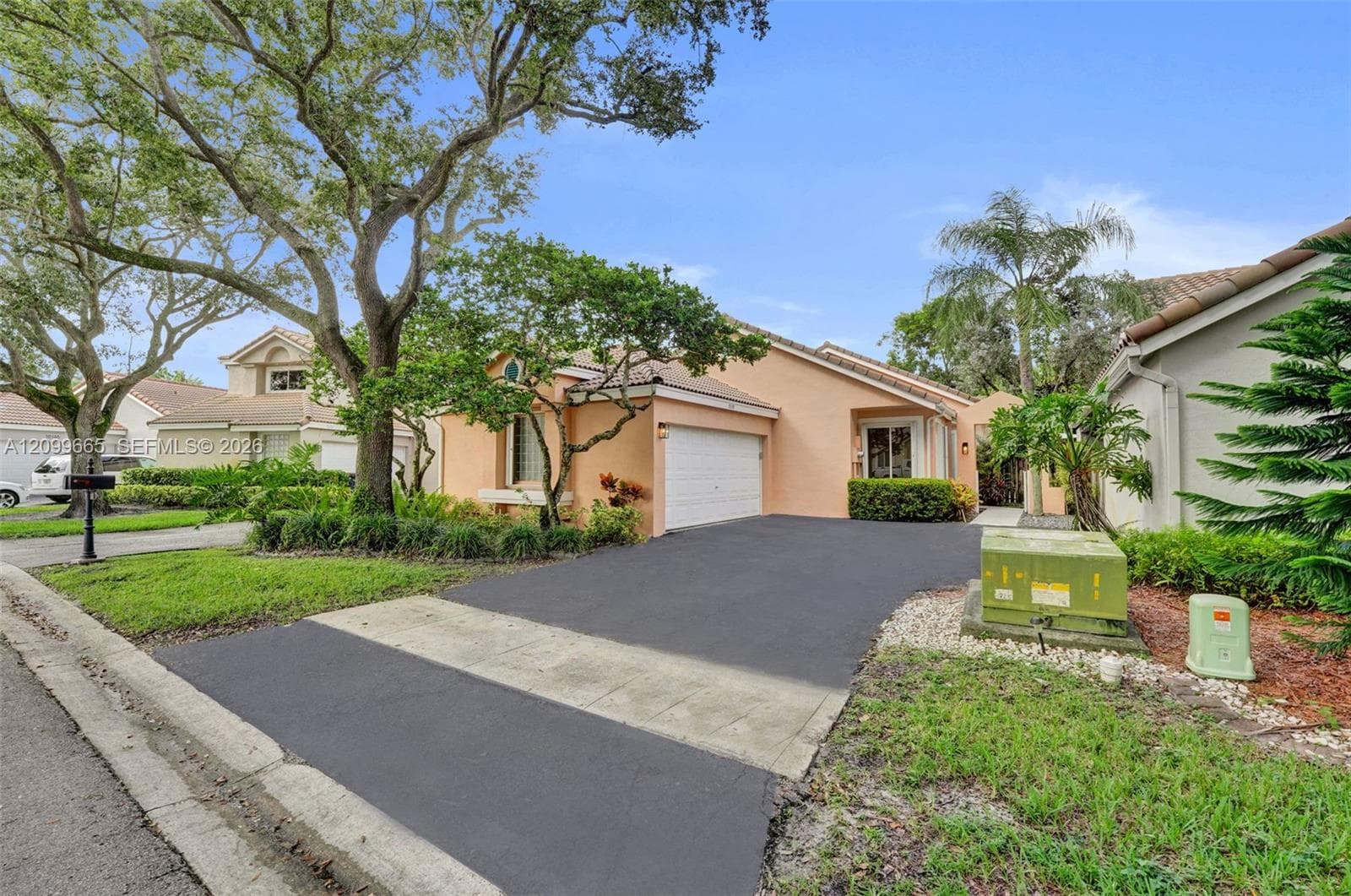 10149 NW 4th St, Plantation FL 33324 - Plantation, FL - Photo 1