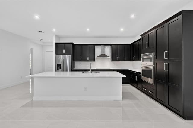 2948 GIN BERRY Way, West Palm Beach FL 33401 - West Palm Beach, FL - Photo 7