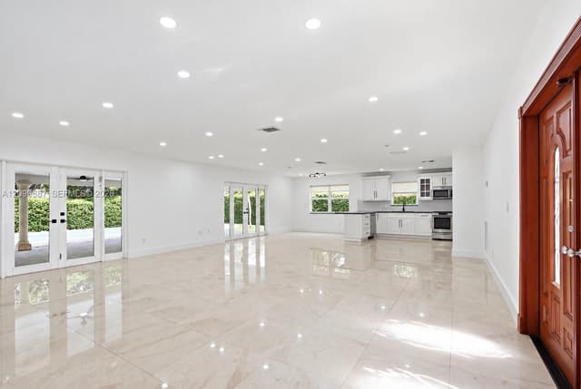 10830 SW 79th Ave, Miami FL 33156 - Miami, FL - Photo 4