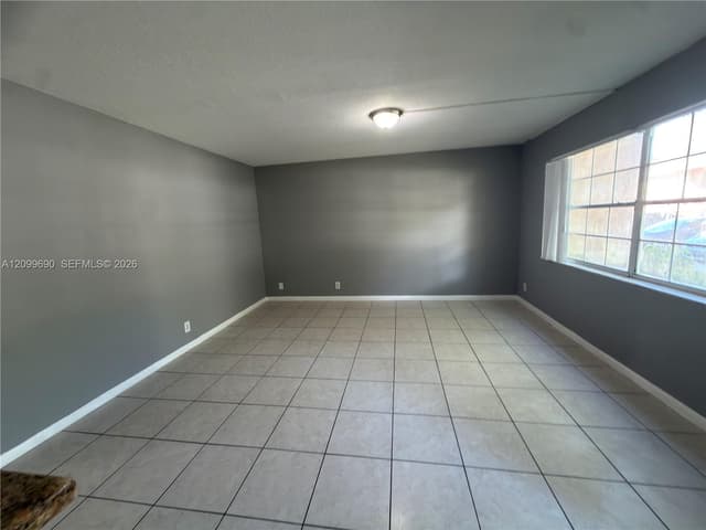 11448 NW 43rd St # 11448, Coral Springs FL 33065 - Coral Springs, FL - Photo 2