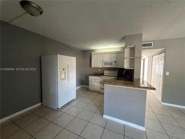 11448 NW 43rd St # 11448, Coral Springs FL 33065 - Coral Springs, FL - Photo 3