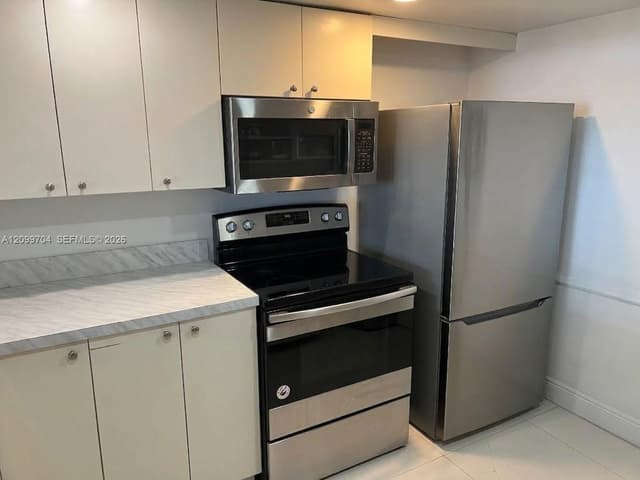 555 NE 15th St # 10F, Miami FL 33132 - Miami, FL - Photo 4