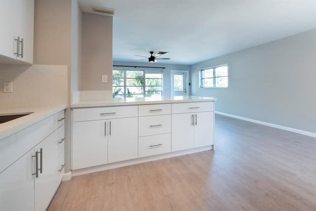 2380 NE 8TH Avenue, Pompano Beach FL 33064 - Pompano Beach, FL - Photo 5