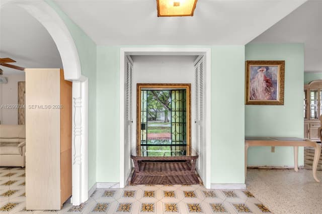 7200 S Miami Lakeway S, Miami Lakes FL 33014 - Miami Lakes, FL - Photo 4
