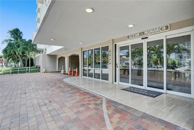 133 N Pompano Beach Boulevard # 1106, Pompano Beach FL 33062 - Pompano Beach, FL - Photo 2