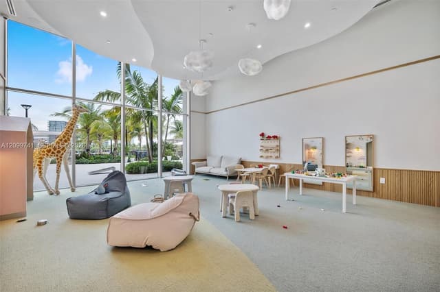 2411 Laguna Circle # 2211, Miami FL 33180 - Miami, FL - Photo 7