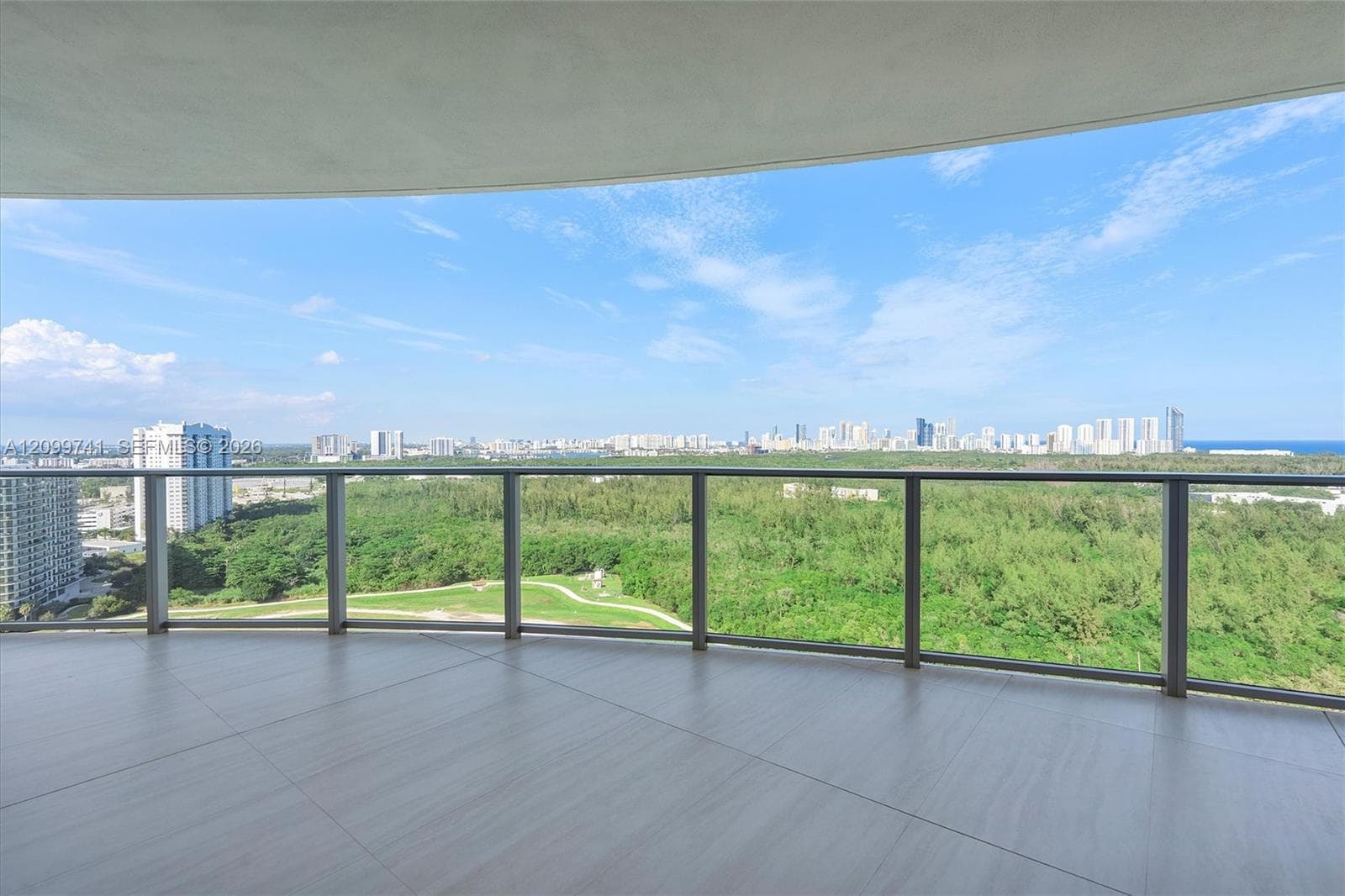 2411 Laguna Circle # 2211, Miami FL 33180