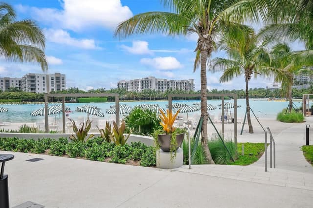 2411 Laguna Circle # 2211, Miami FL 33180 - Miami, FL - Photo 5