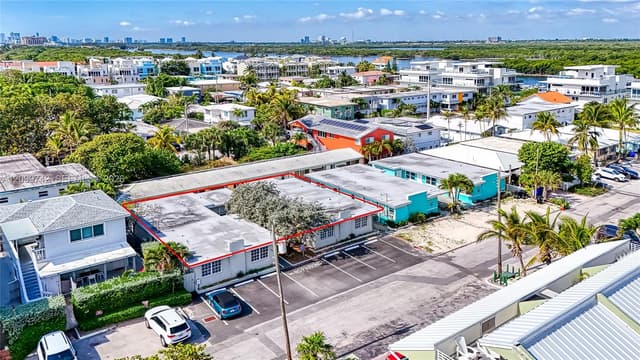 318 Walnut St, Hollywood FL 33019 - Hollywood, FL - Photo 5