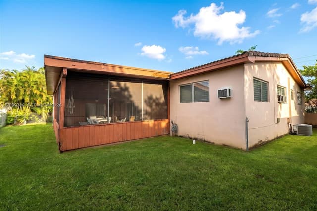 8410 SW 16th St, Miami FL 33155 - Miami, FL - Photo 3