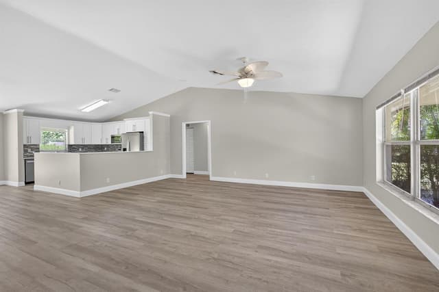 16971 W Mayfair Drive W, FL 33470 - Photo 6