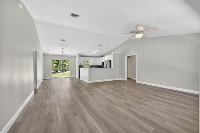 16971 W Mayfair Drive W, FL 33470 - Photo 5