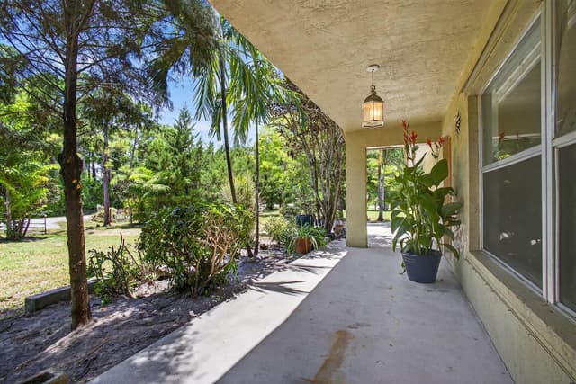 16971 W Mayfair Drive W, FL 33470 - Photo 4