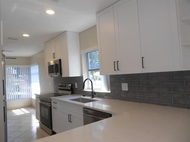 13809 Royal Palm Court # B, Delray Beach FL 33484 - Delray Beach, FL - Photo 2