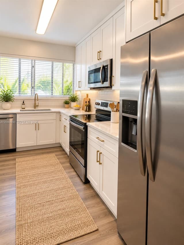 850 SW 138th Ave # 310D, Pembroke Pines FL 33027 - Pembroke Pines, FL - Photo 3