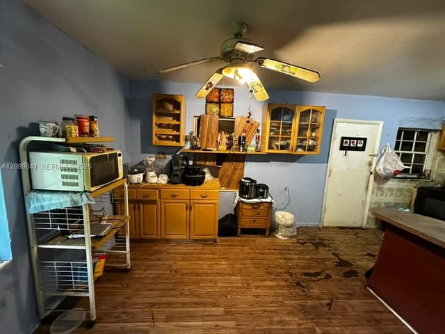 2299 NW 90th St, Miami FL 33147 - Miami, FL - Photo 4