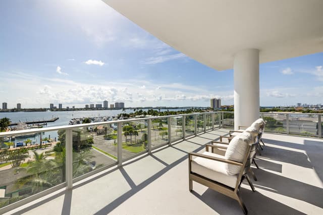 220 LAKE SHORE Drive # 612, West Palm Beach FL 33403 - West Palm Beach, FL - Photo 4