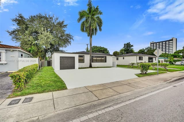 16911 NE 6th Ave, North Miami Beach FL 33162 - North Miami Beach, FL - Photo 3