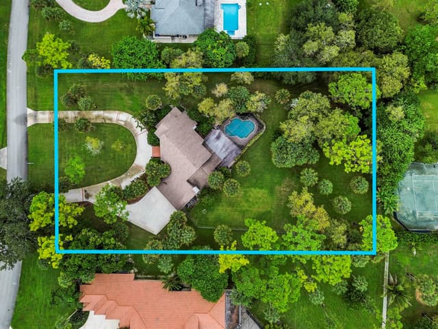 13885 Greentree Trail, Wellington FL 33414 - Wellington, FL - Photo 3