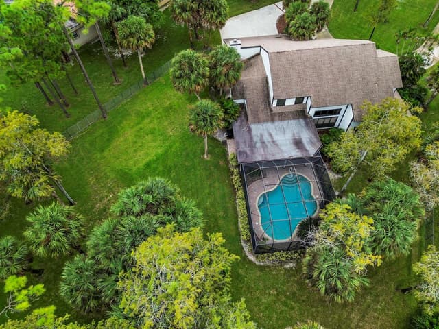 13885 Greentree Trail, Wellington FL 33414 - Wellington, FL - Photo 4