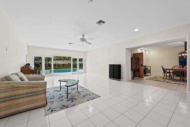 1322 MONROE Street, Hollywood FL 33019 - Hollywood, FL - Photo 3