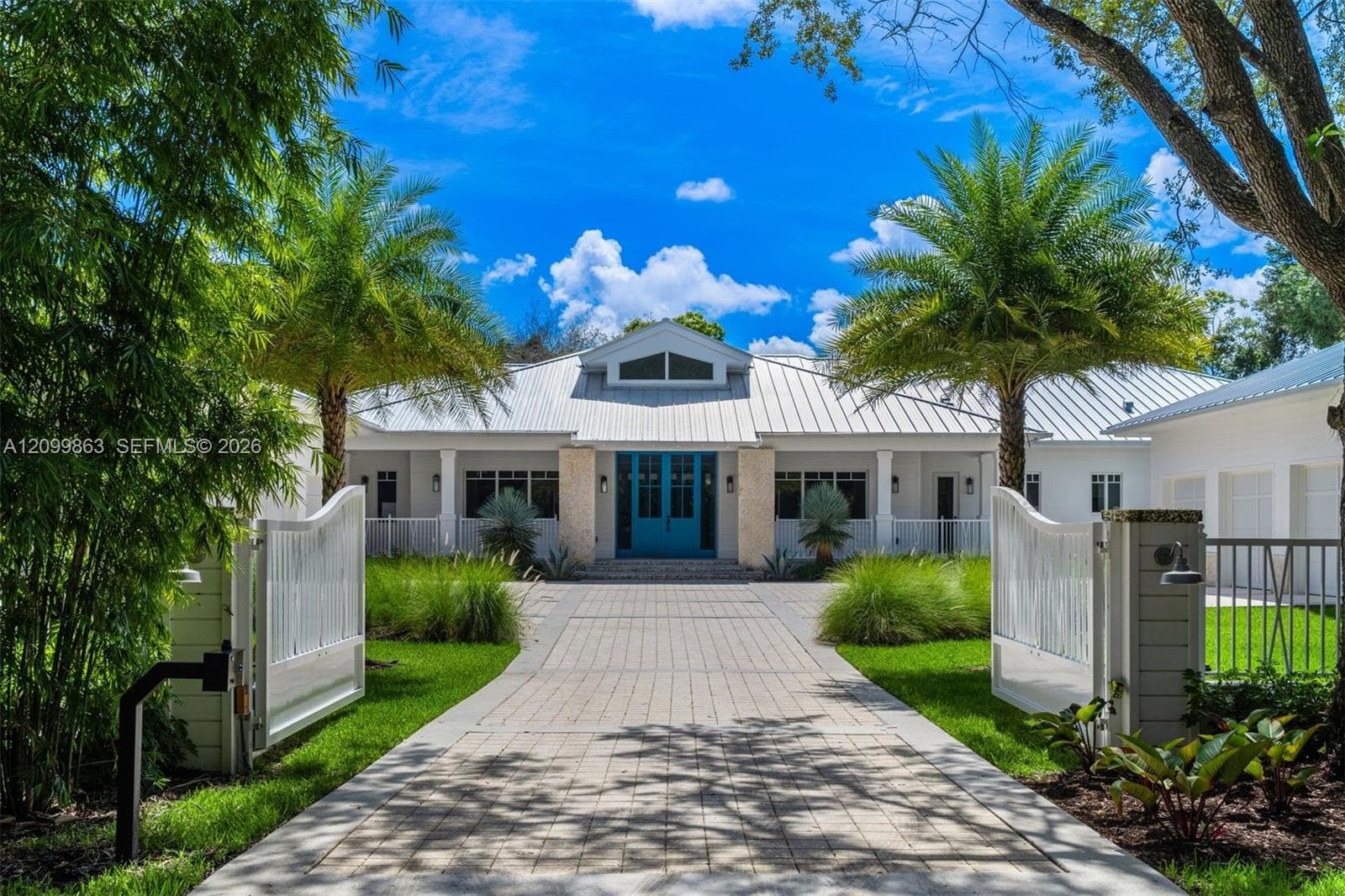 7900 SW 118th St, Pinecrest FL 33156 - Pinecrest, FL - Photo 1