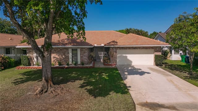 4118 NW 69th Ter, Coral Springs FL 33065 - Coral Springs, FL - Photo 5