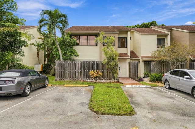 341 City View Drive, Fort Lauderdale FL 33311 - Fort Lauderdale, FL - Photo 3