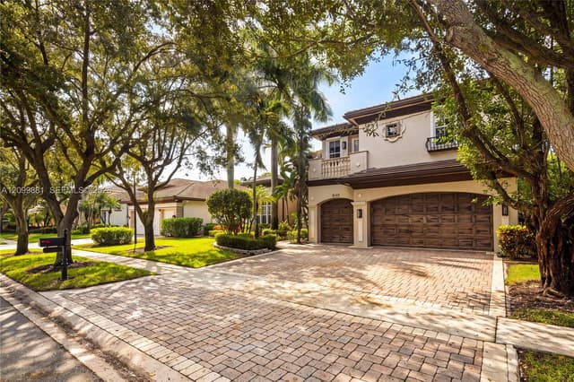 6159 S Via Venetia S, Delray Beach FL 33484 - Delray Beach, FL - Photo 2