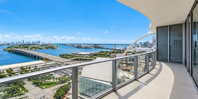 1400 Biscayne boulevard # 1804, Miami FL 33132 - Miami, FL - Photo 2