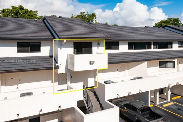 5750 Turin St # 206, Coral Gables FL 33146 - Coral Gables, FL - Photo 2