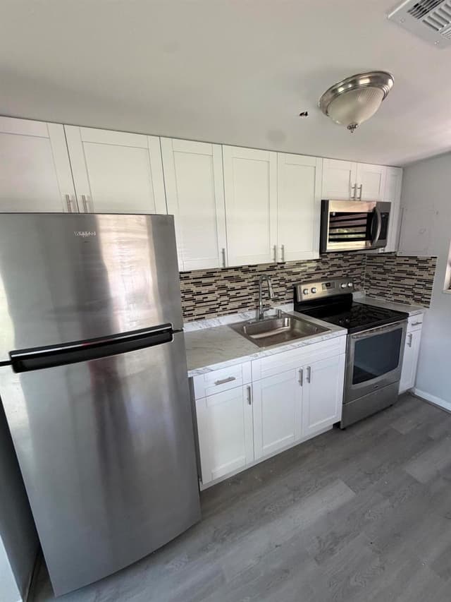 1501 OSCEOLA Drive, FL 33409 - Photo 2