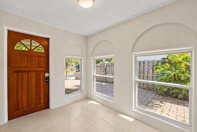 830 Valley Forge Road, West Palm Beach FL 33405 - West Palm Beach, FL - Photo 3