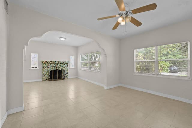 830 Valley Forge Road, West Palm Beach FL 33405 - West Palm Beach, FL - Photo 4