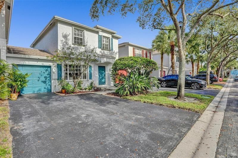 6003 HARBOR ISLE Way # 495, Tamarac FL 33321 - Tamarac, FL - Photo 1