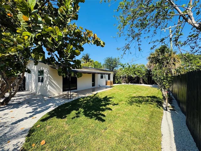 1472 NE 30TH Court, Pompano Beach FL 33064 - Pompano Beach, FL - Photo 6
