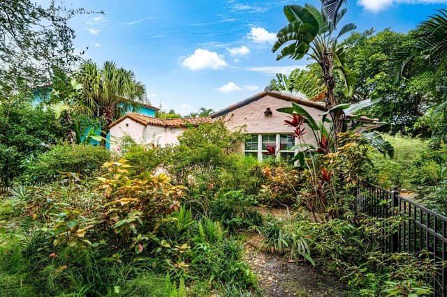 703 Sunset Road, West Palm Beach FL 33401 - West Palm Beach, FL - Photo 5