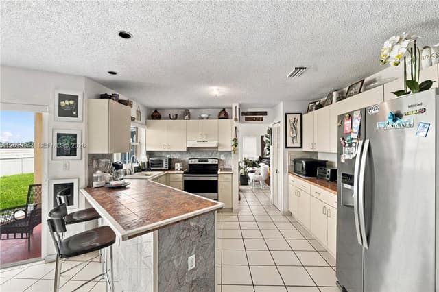 762 NW 123rd Ct, Miami FL 33182 - Miami, FL - Photo 7