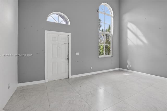 10755 SW 17th Pl, Davie FL 33324 - Davie, FL - Photo 5