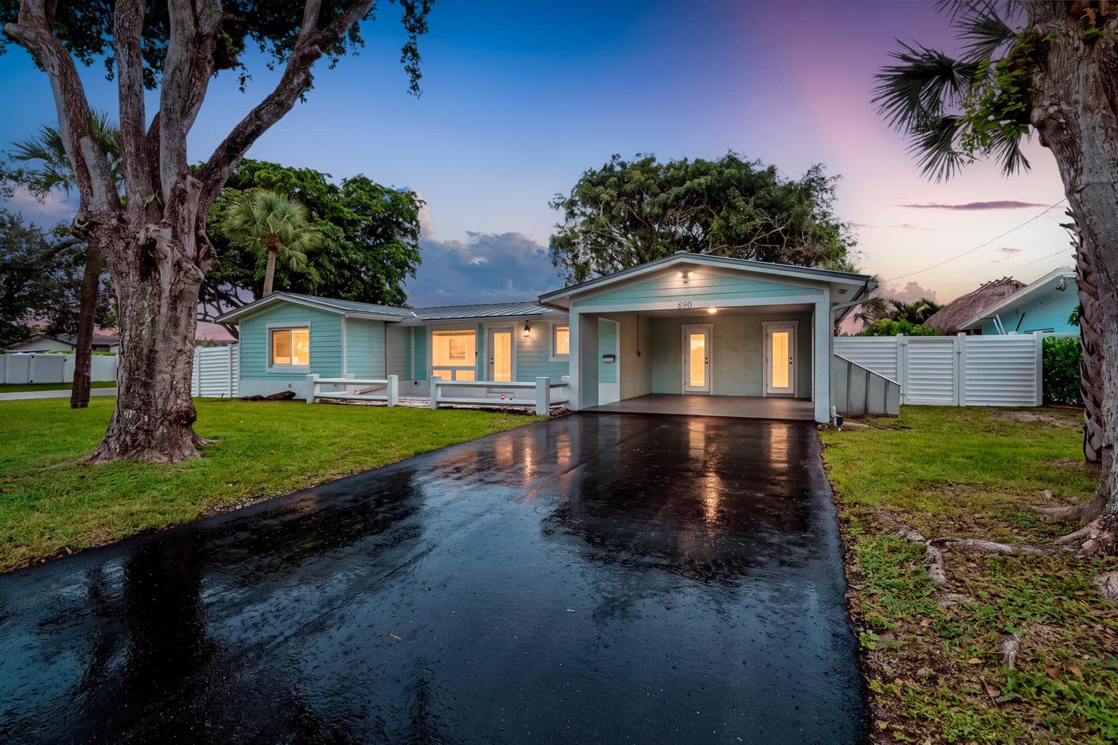 690 SE 5th Court, Pompano Beach FL 33060 - Pompano Beach, FL - Photo 1