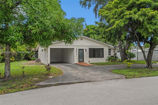 1771 SW 30th St, Fort Lauderdale FL 33315 - Fort Lauderdale, FL - Photo 2
