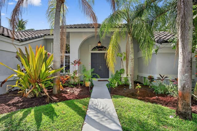 10738 SANTA ROSA Drive, Boca Raton FL 33498 - Boca Raton, FL - Photo 2