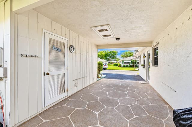 843 Meadowlark Lane, Delray Beach FL 33445 - Delray Beach, FL - Photo 6