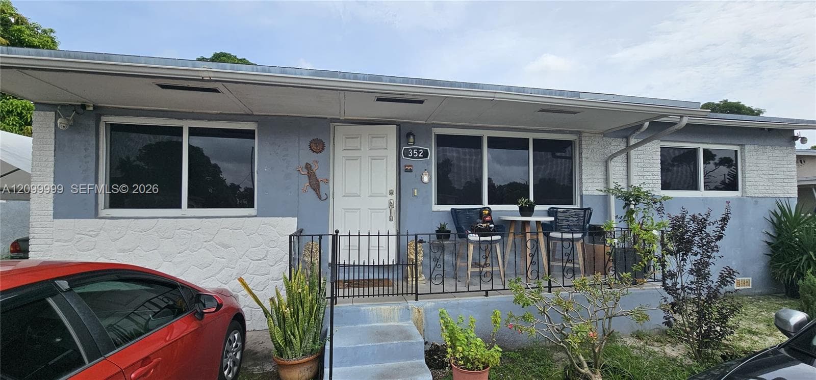 352 NW 31st Ave, Fort Lauderdale FL 33311 - Fort Lauderdale, FL - Photo 1