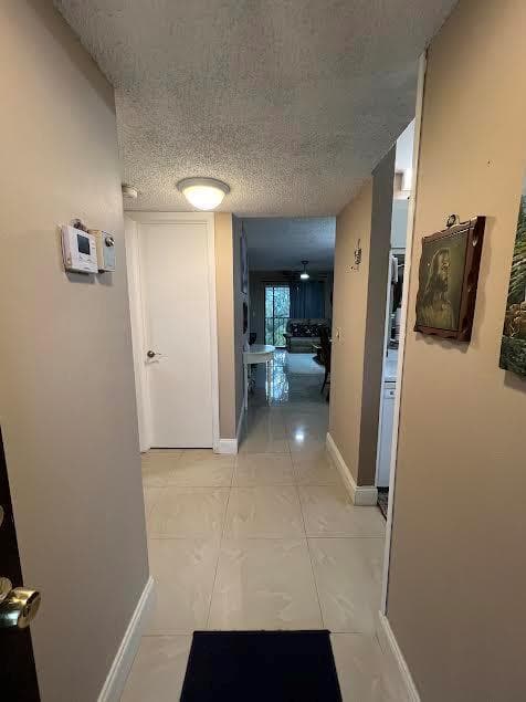 7245 Golf Colony Court # 203, Lake Worth FL 33467 - Lake Worth, FL - Photo 2