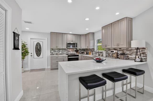 9767 ERICA Court, Boca Raton FL 33496 - Boca Raton, FL - Photo 4