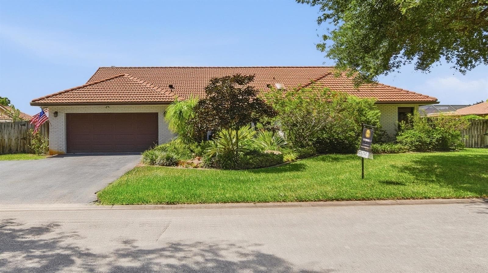 11299 NW 10th Manor, Coral Springs FL 33071 - Coral Springs, FL - Photo 1