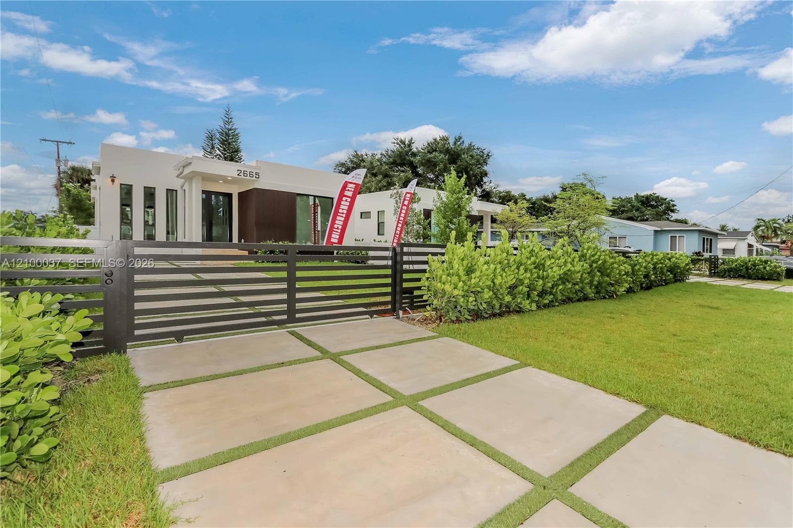 2665 Johnson St, Hollywood FL 33020