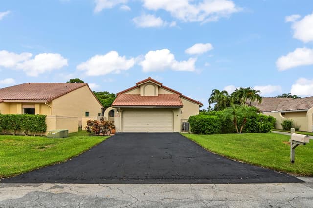 2055 NW 15th Place, Delray Beach FL 33445 - Delray Beach, FL - Photo 3