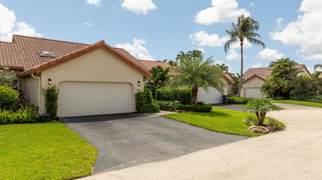 23342 Water Circle, Boca Raton FL 33486 - Boca Raton, FL - Photo 2